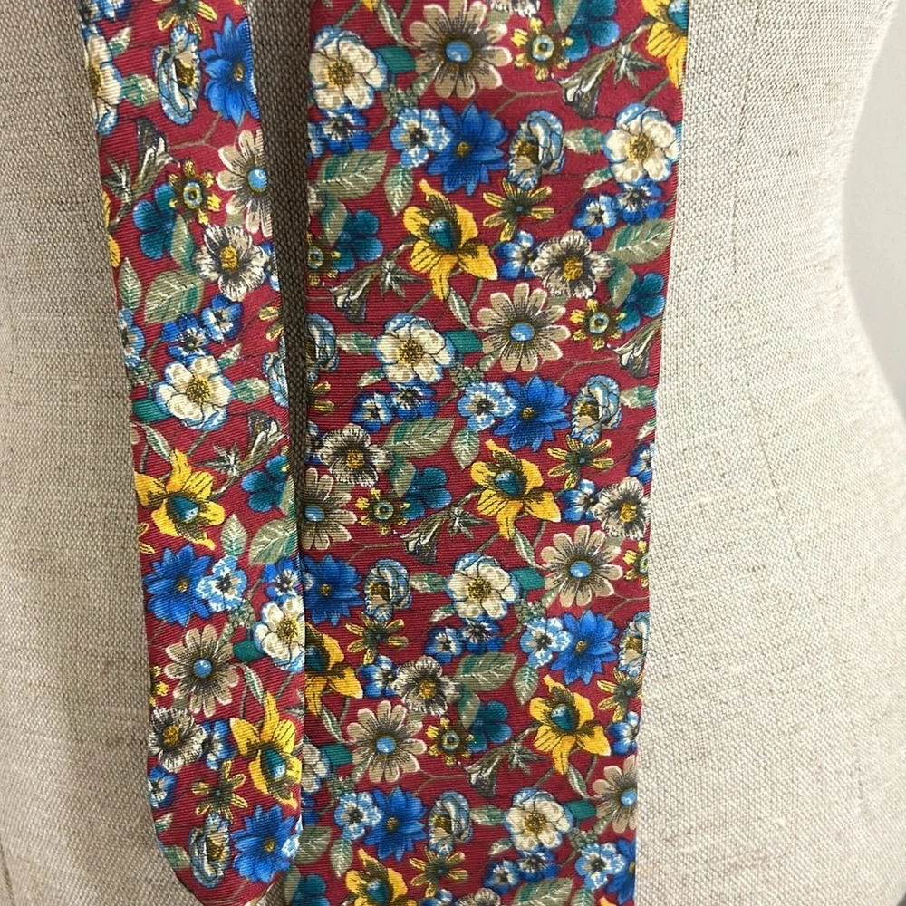 Mens tie‎